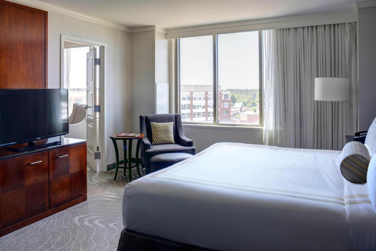 Marriott At Center Hotel 3*