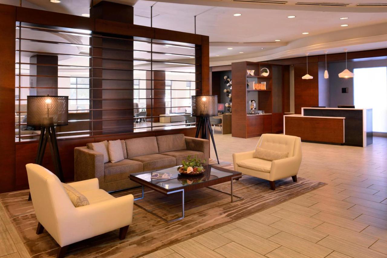 Marriott At Center 3*