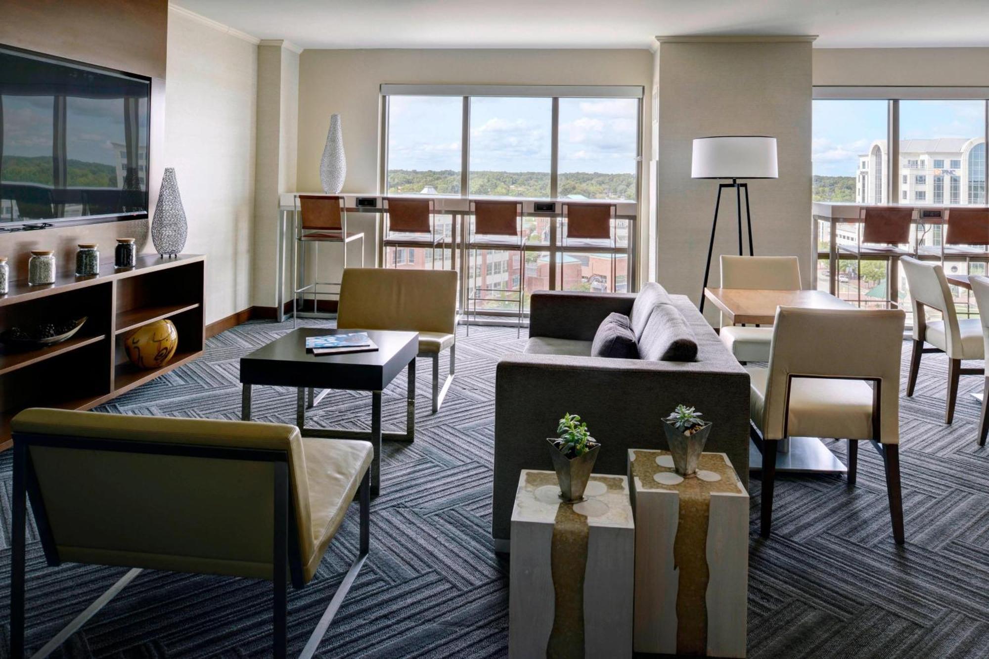 Marriott At Center 3*