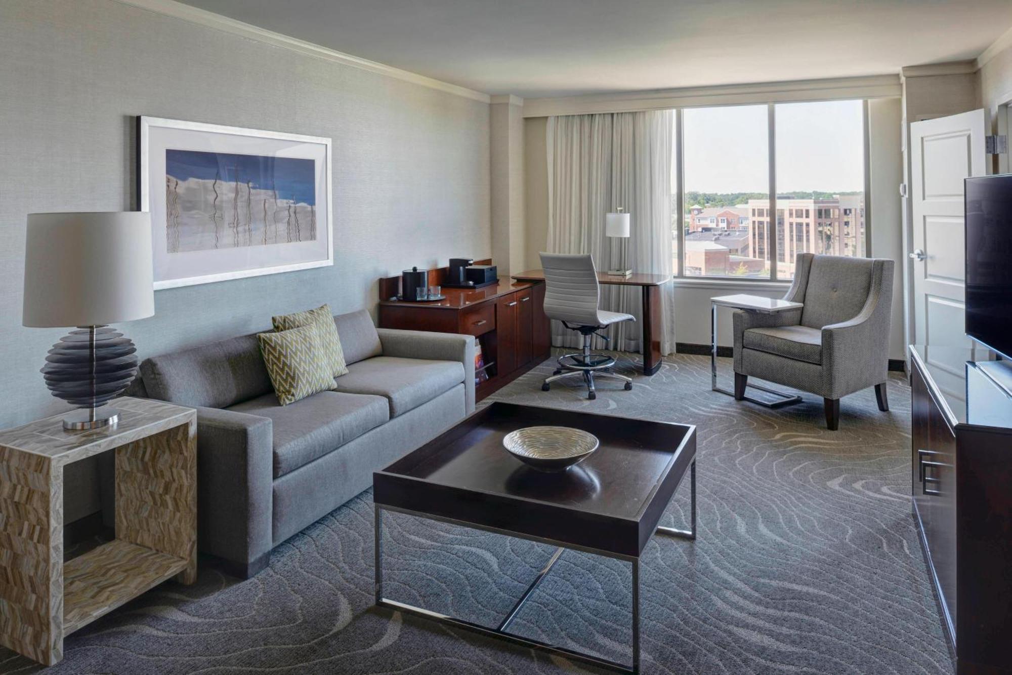 Marriott At Center Hotel Newport News