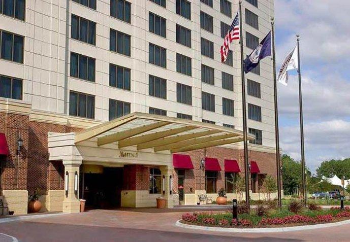 Marriott At Center Hotel 3*