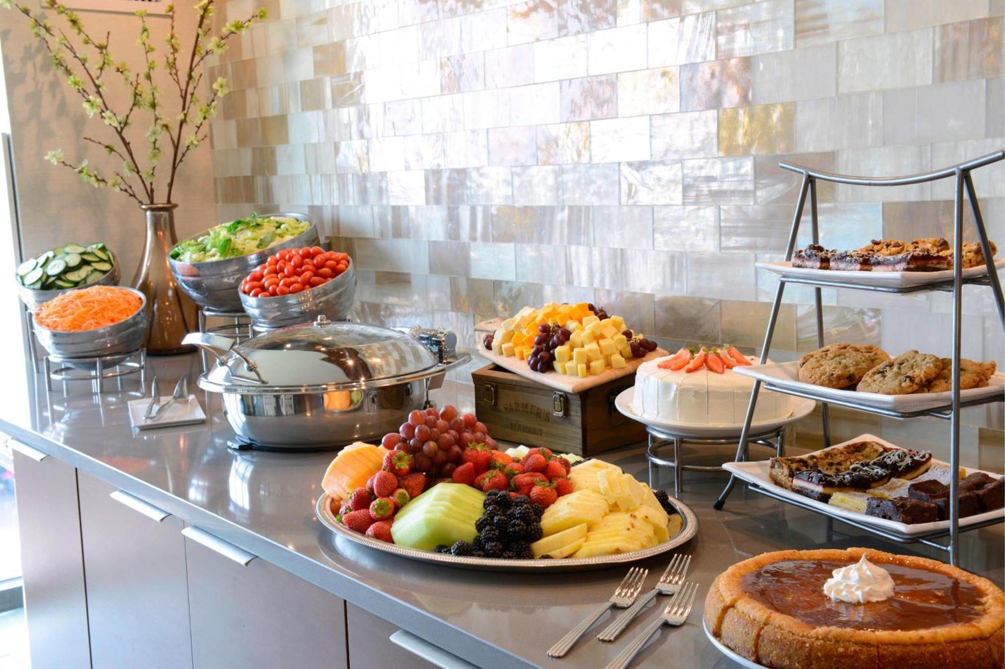 Marriott At Center Hotel 3*