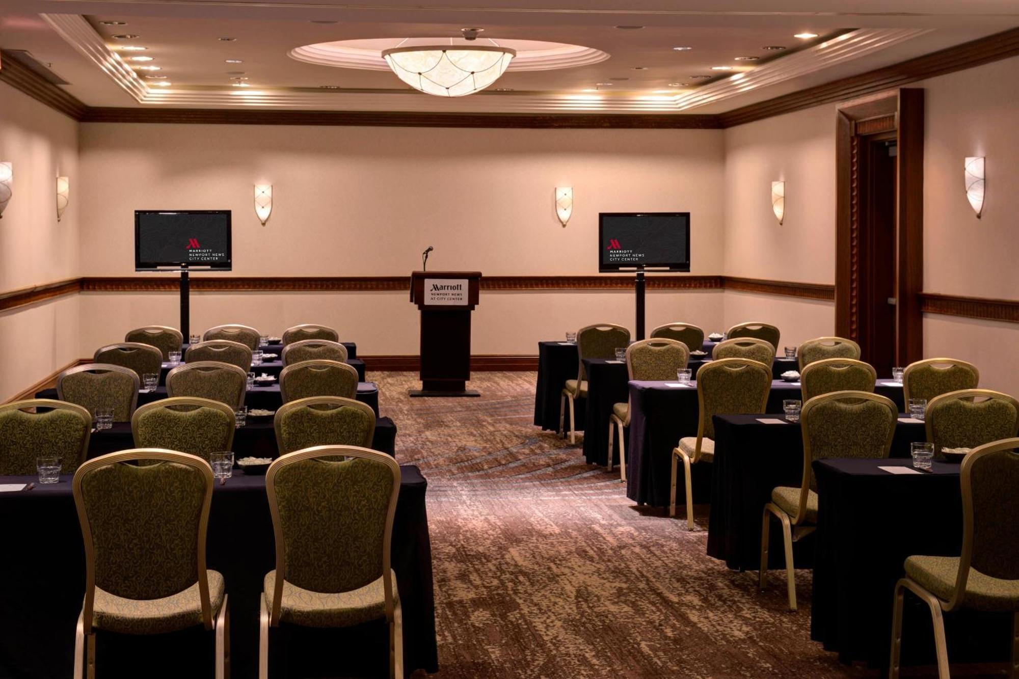 Marriott At Center Hotel Newport News