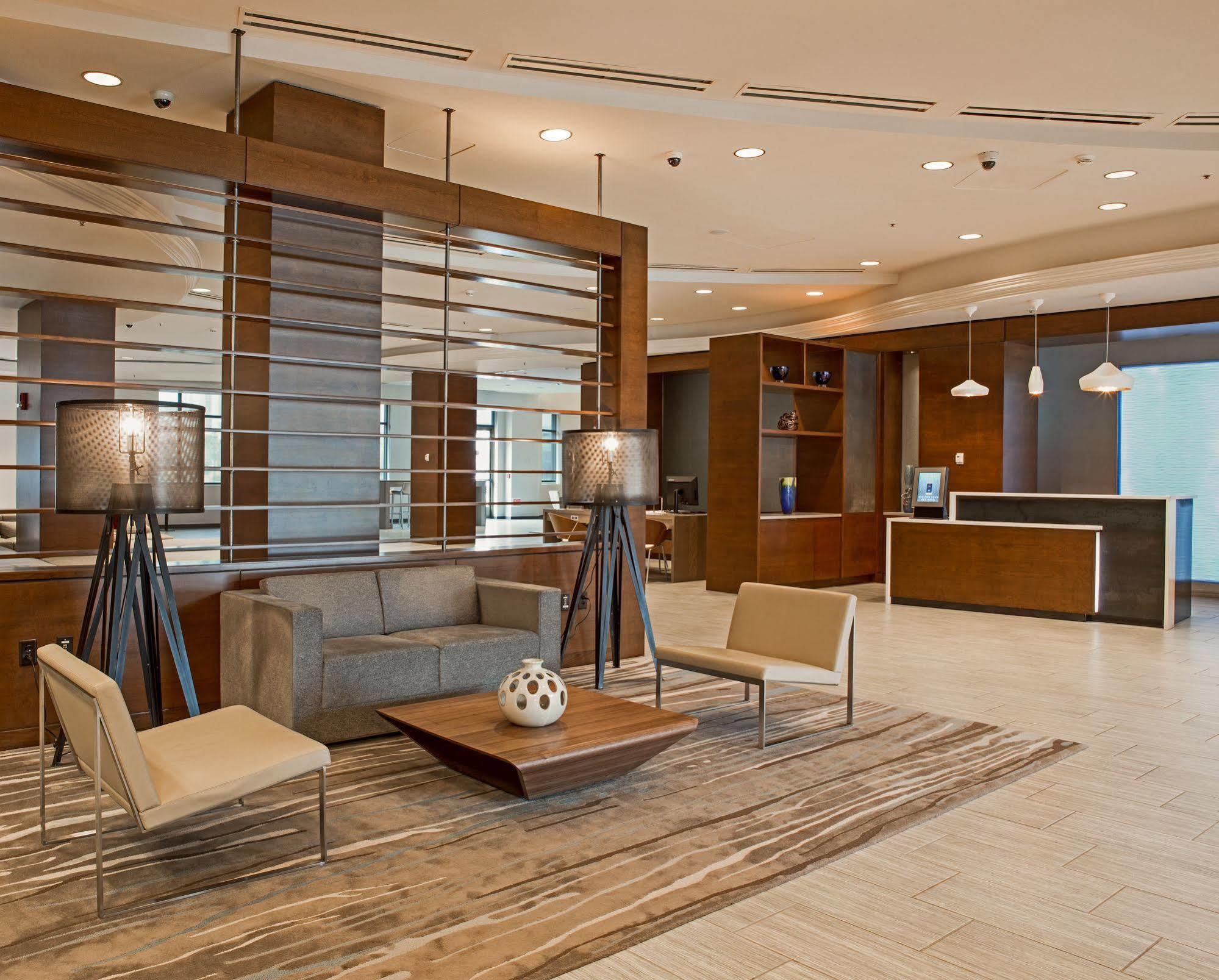 Marriott At Center Hotel 3*